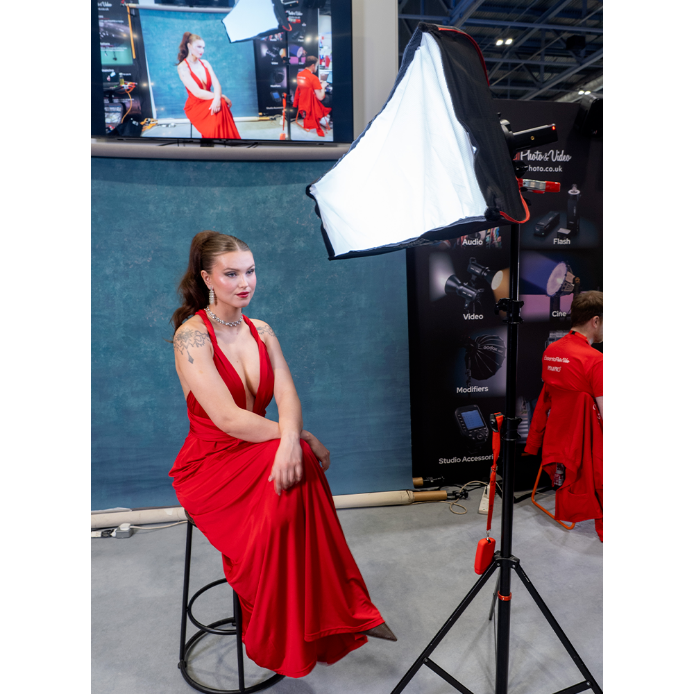 30x140cm Easy-Open FlatPak Strip Softbox with Two-Diffusion Layers  (Patented Design)