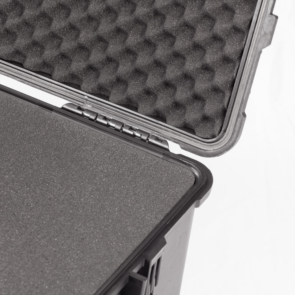 Waterproof Tough Rolling Case