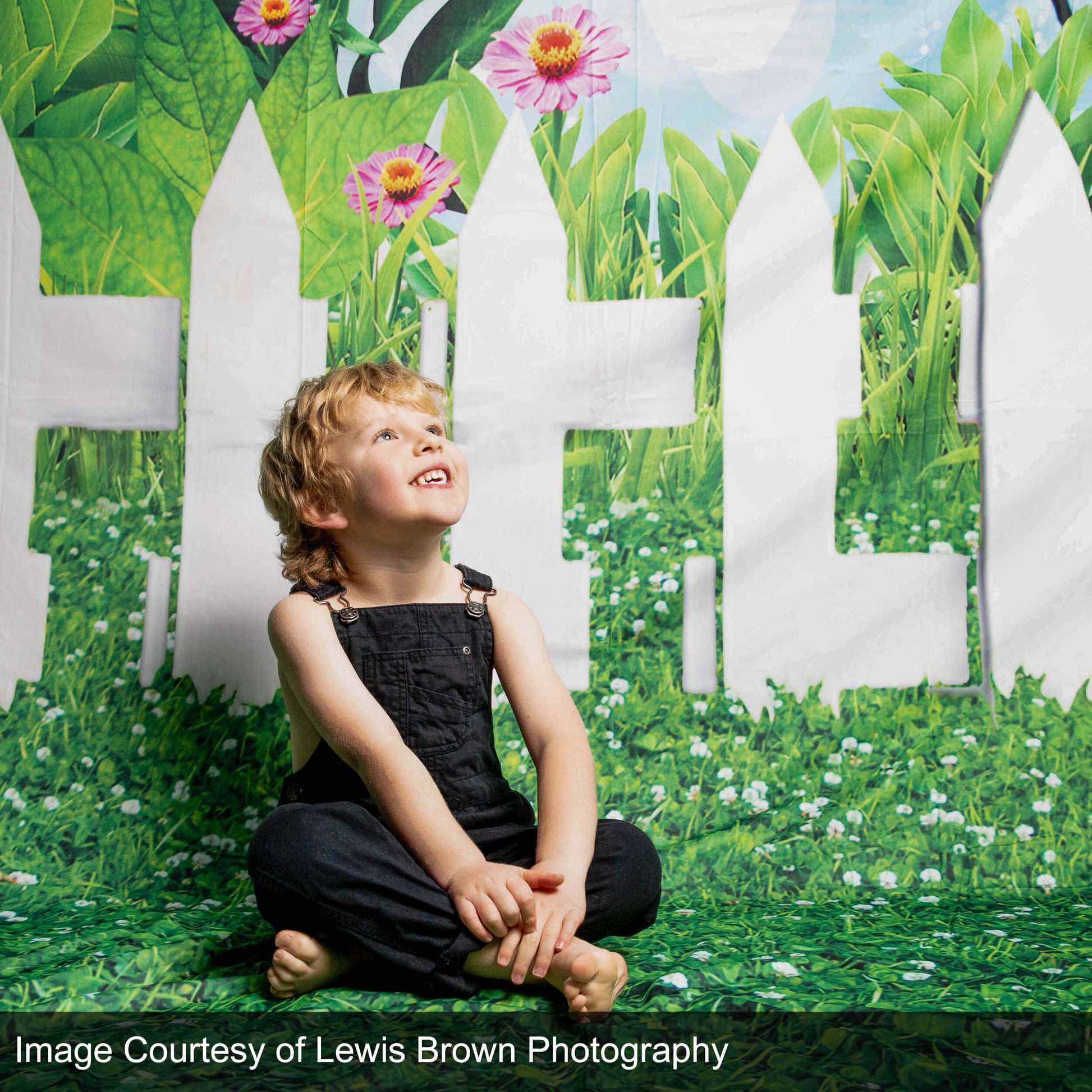 3x4m Spring Meadow Glass Photoshoot Backdrop (Children's Design 3)