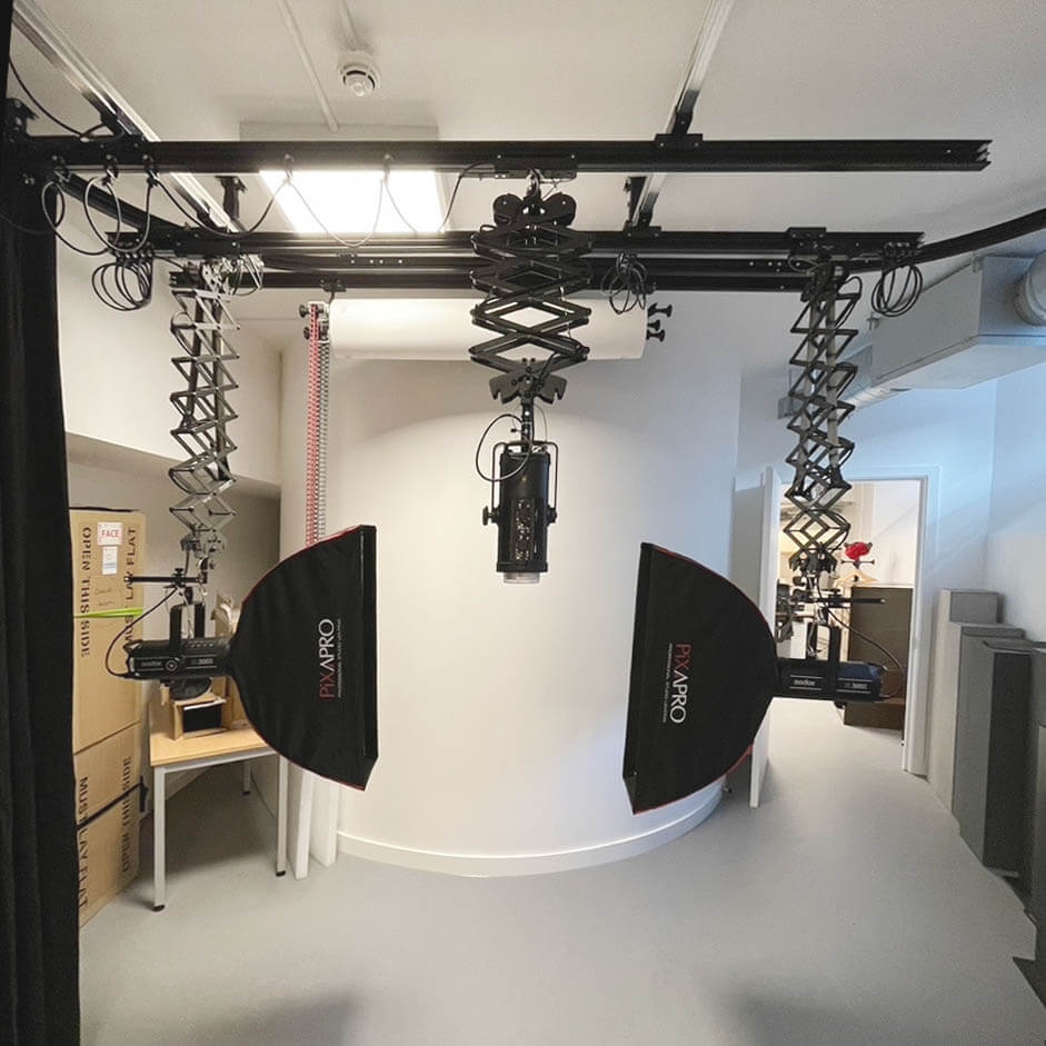 Pantograph Ceiling Rail System Kit 