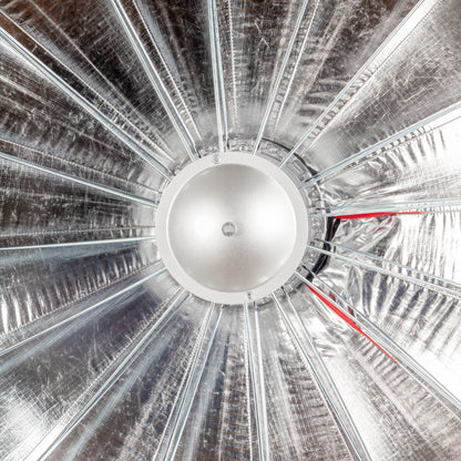 105cm 16-Sided Portable Collapsible Softbox with Silver Interior (Close-Up)