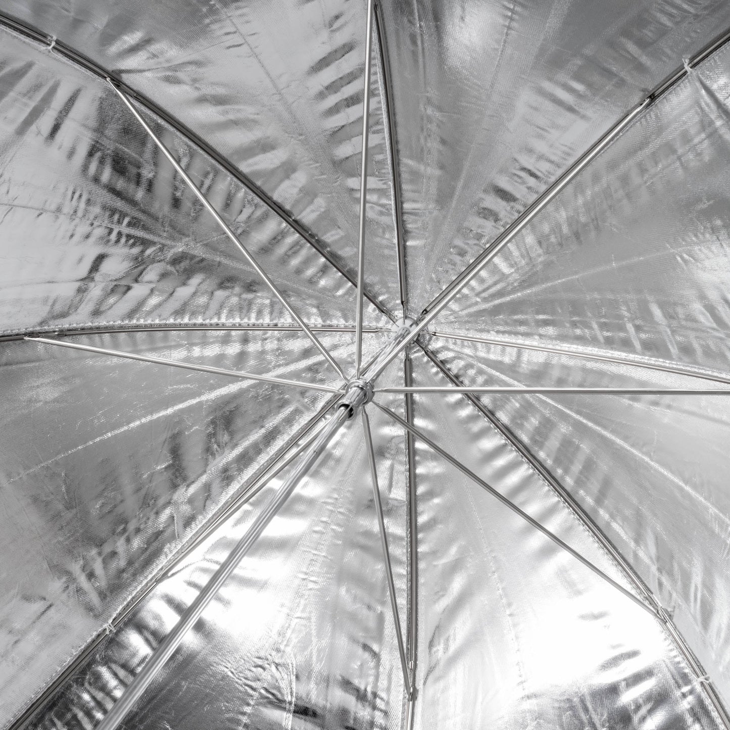 PiXAPRO 40" (101.6cm) Black/Silver Reflective Bounce Umbrella (Close up Of Interior Surface)