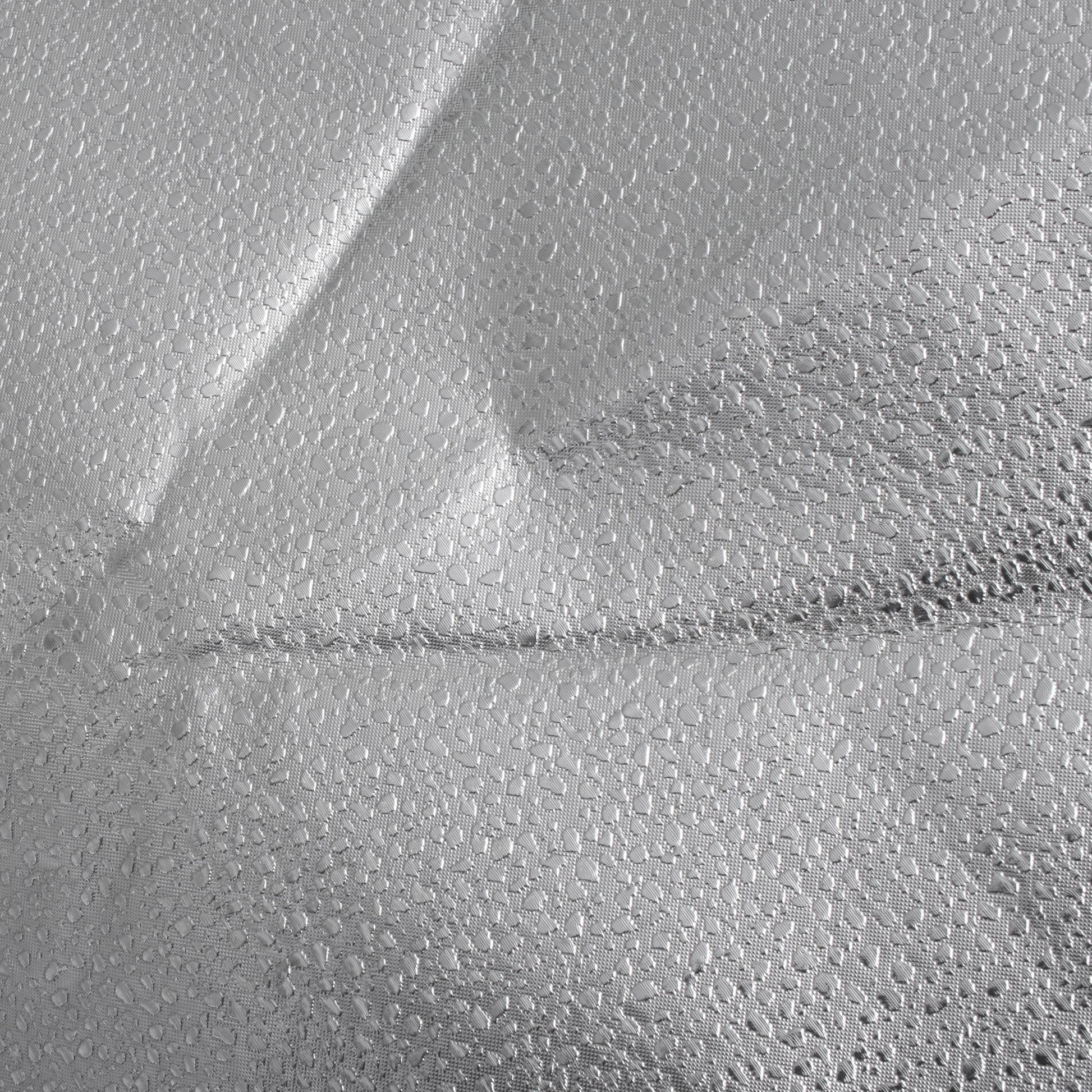The Pixapro 60x150cm Flatpak Eyelighter Close up silver surface