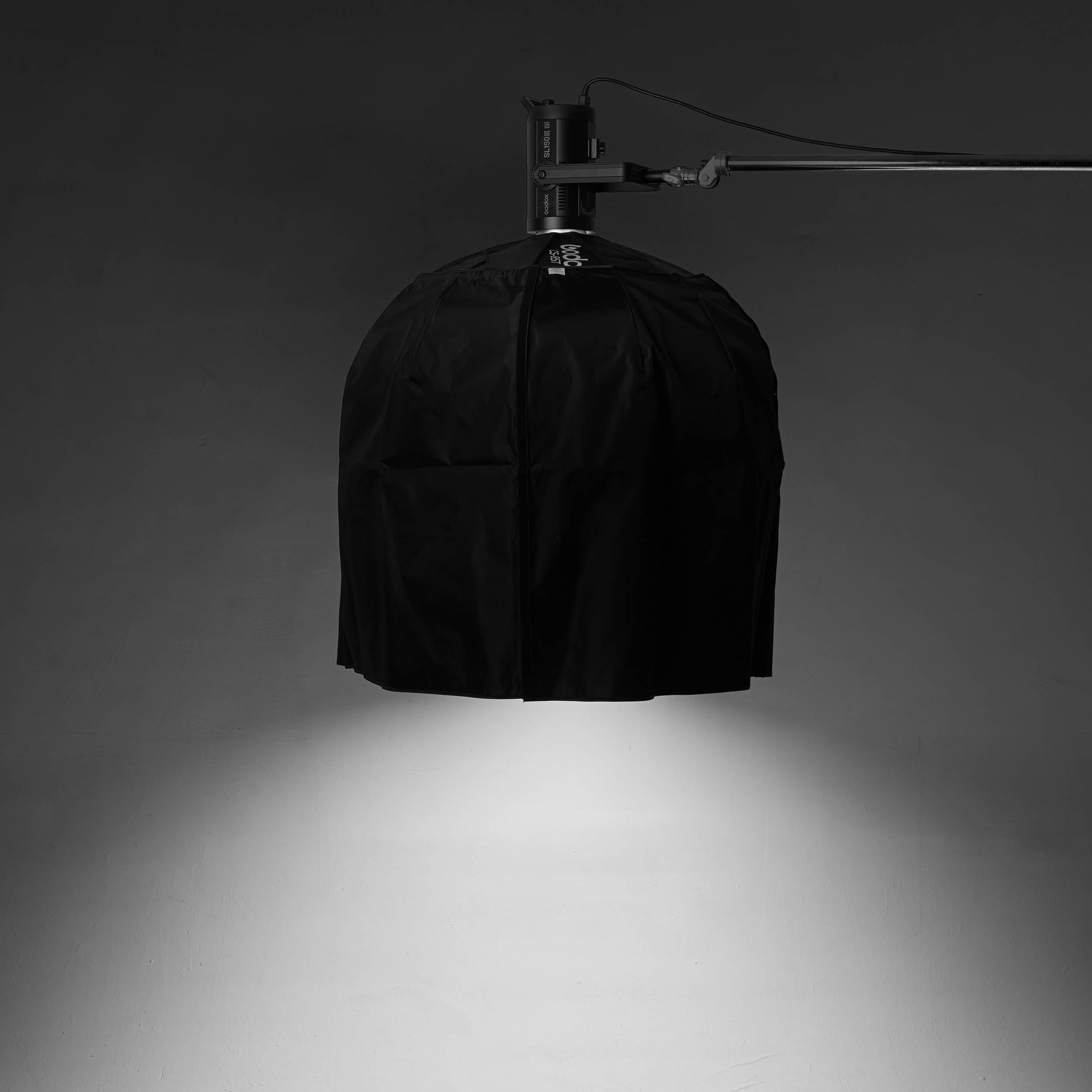 CS85T-S skirt on Godox CS85T 85cm Lantern Diffuser