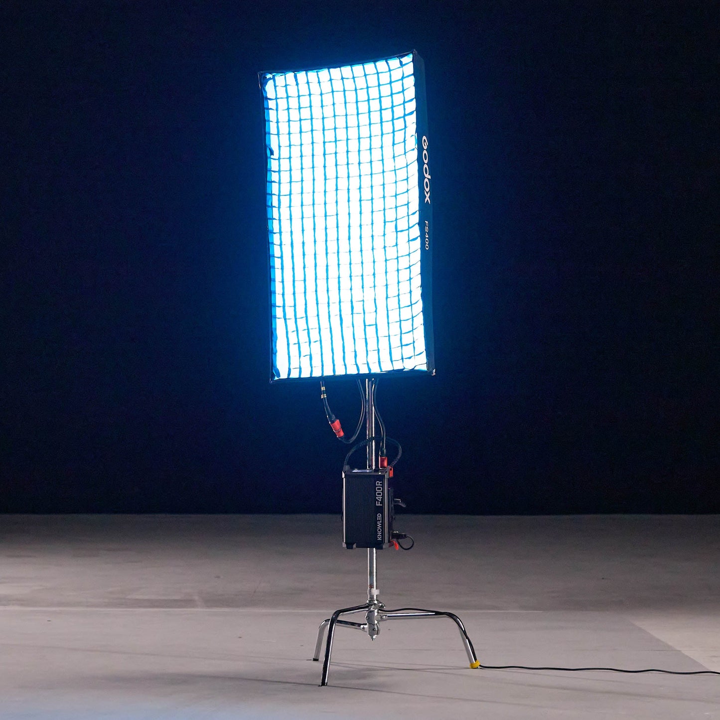 GODOX FS400 Softbox being used with a KNOWLED F400R LED Light Mat