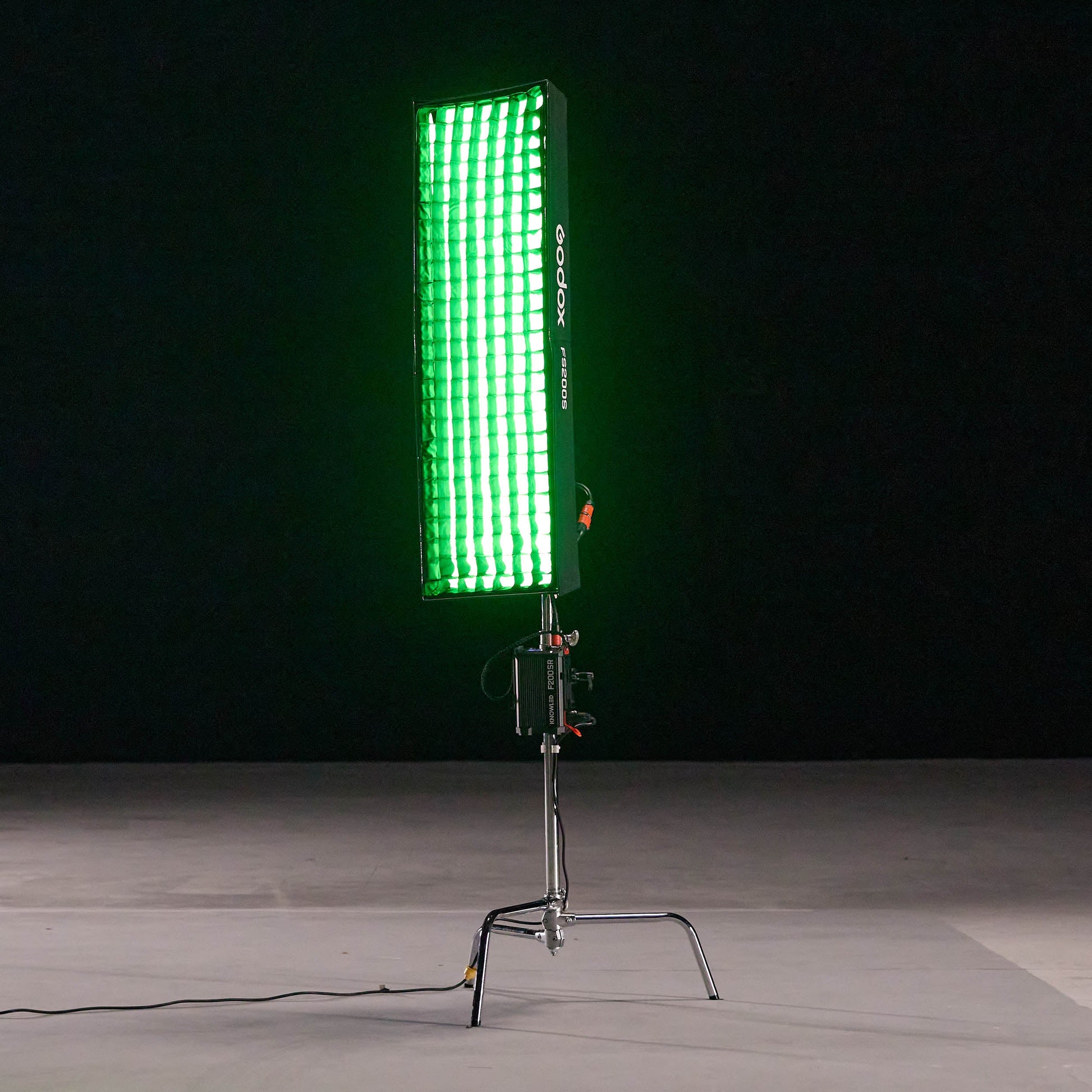 Godox FS200S Softbox being used on a  KNOWLED F200SR
