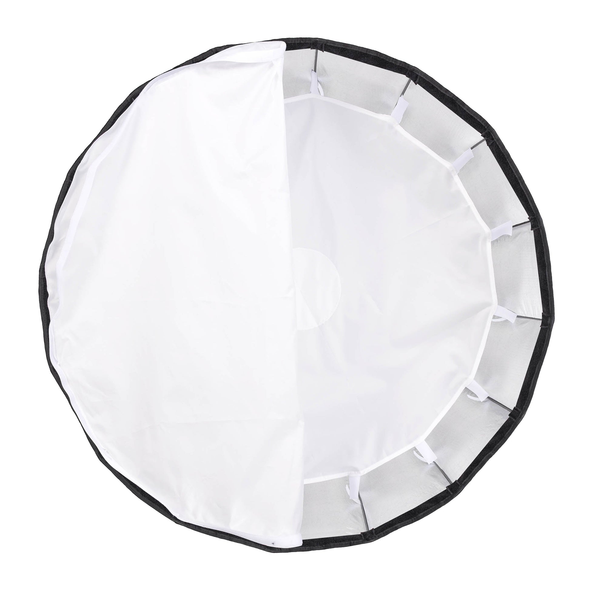 Godox QR-P90 softbox front split view. Half outer diffuser and half inner diffuser.