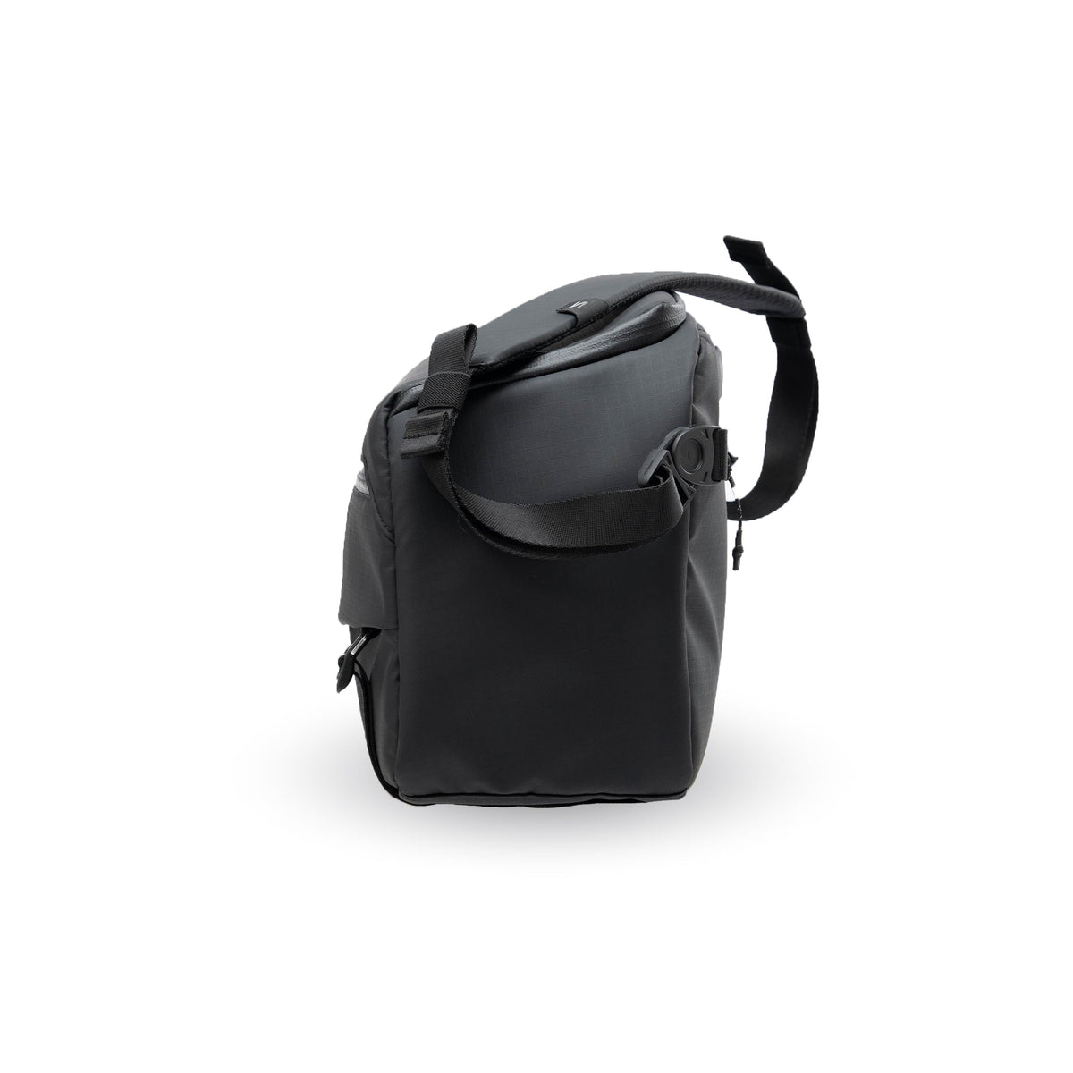 SAKK GEAR 6L Camera Sling Side View