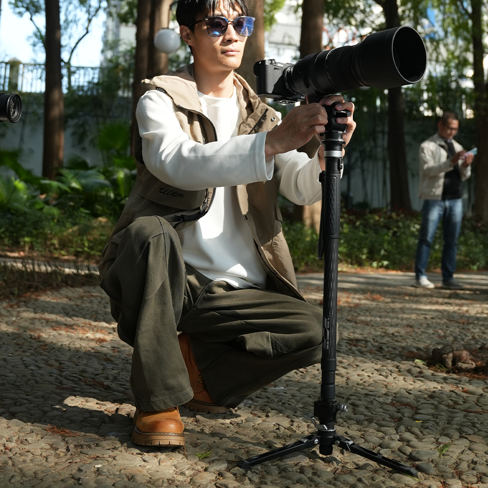 Tako Nano 68" Carbon Fibre Monopod with Feet & Quick Release